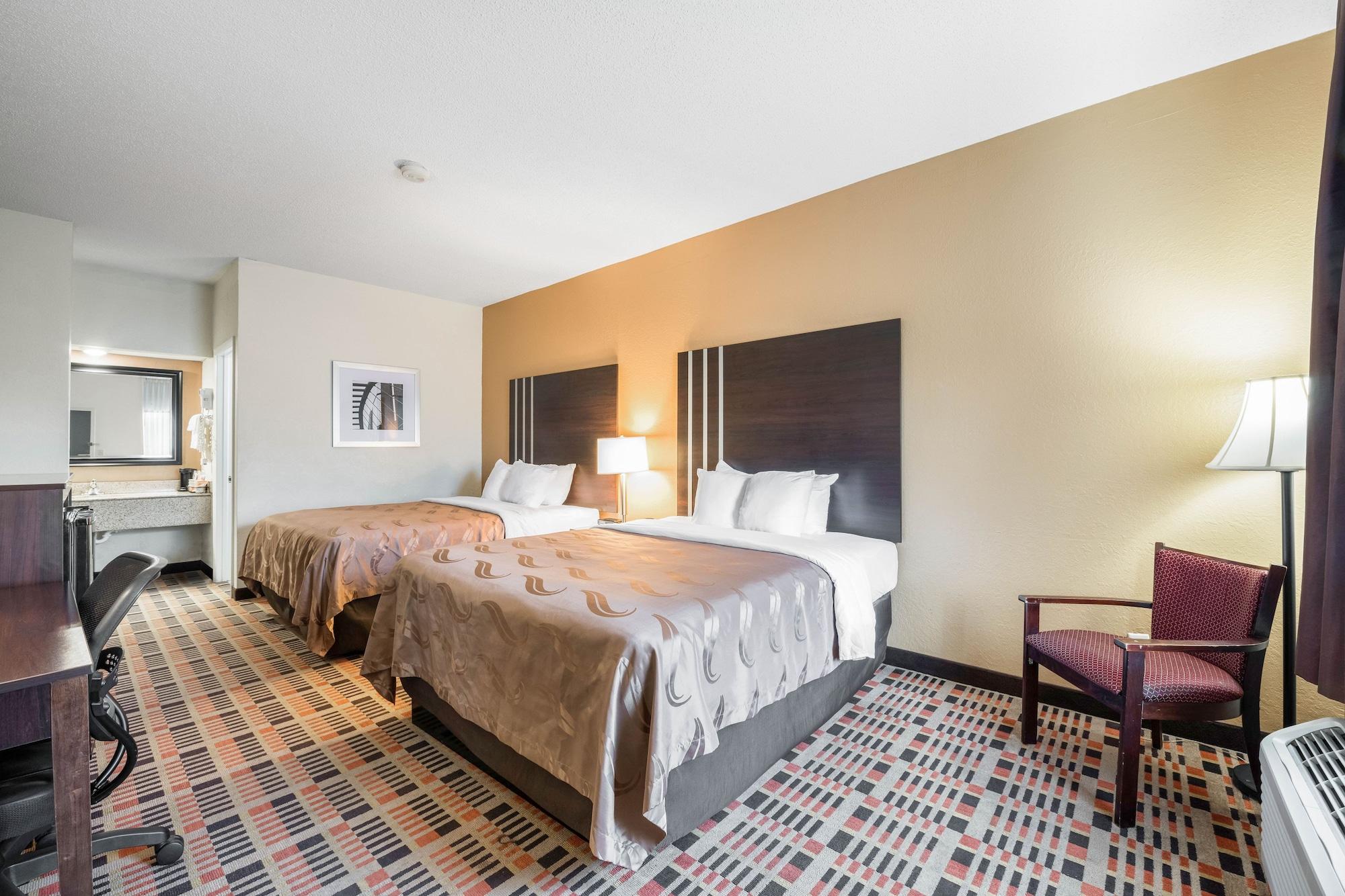 Quality Inn Downtown Джонсон Сити Экстерьер фото