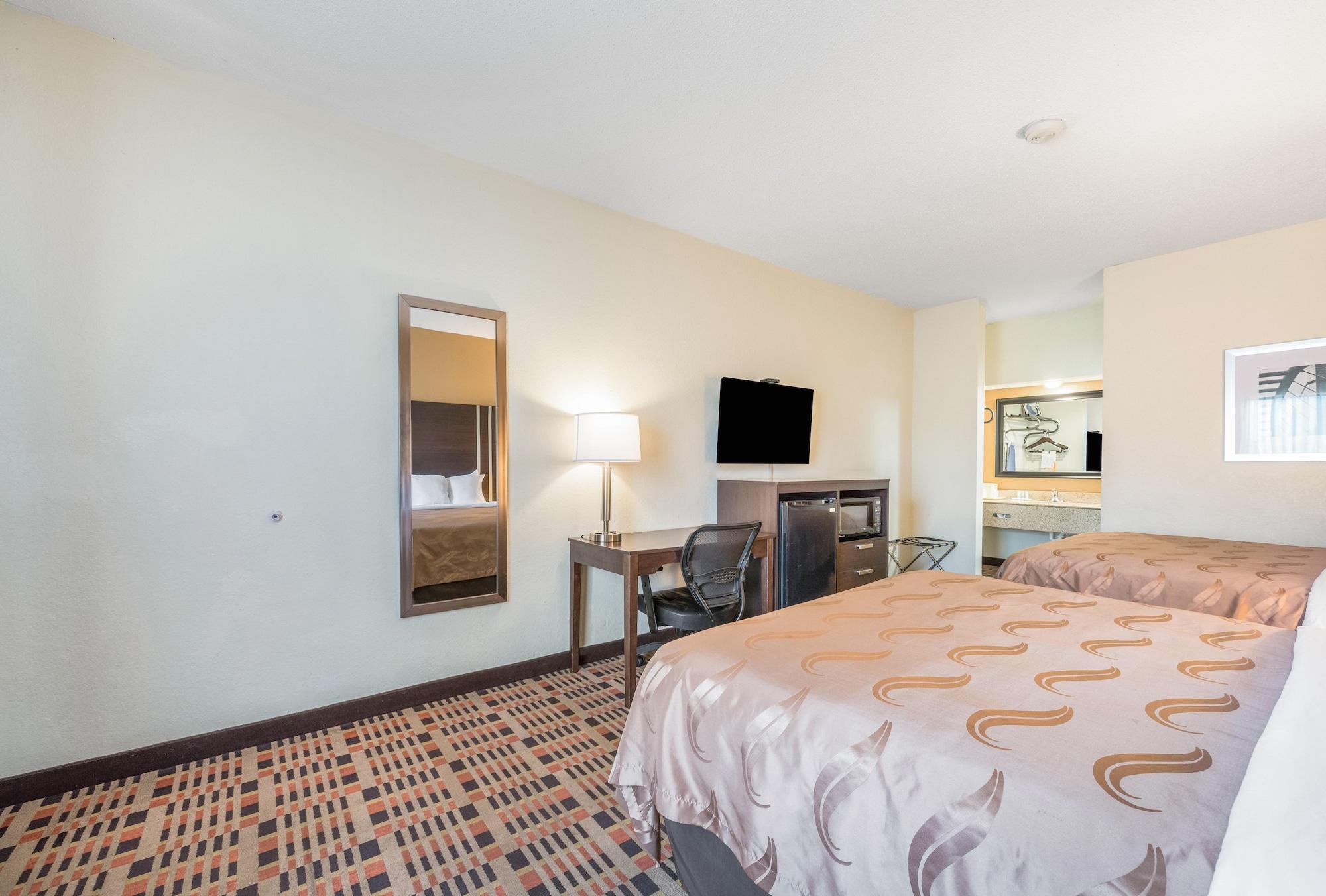 Quality Inn Downtown Джонсон Сити Экстерьер фото