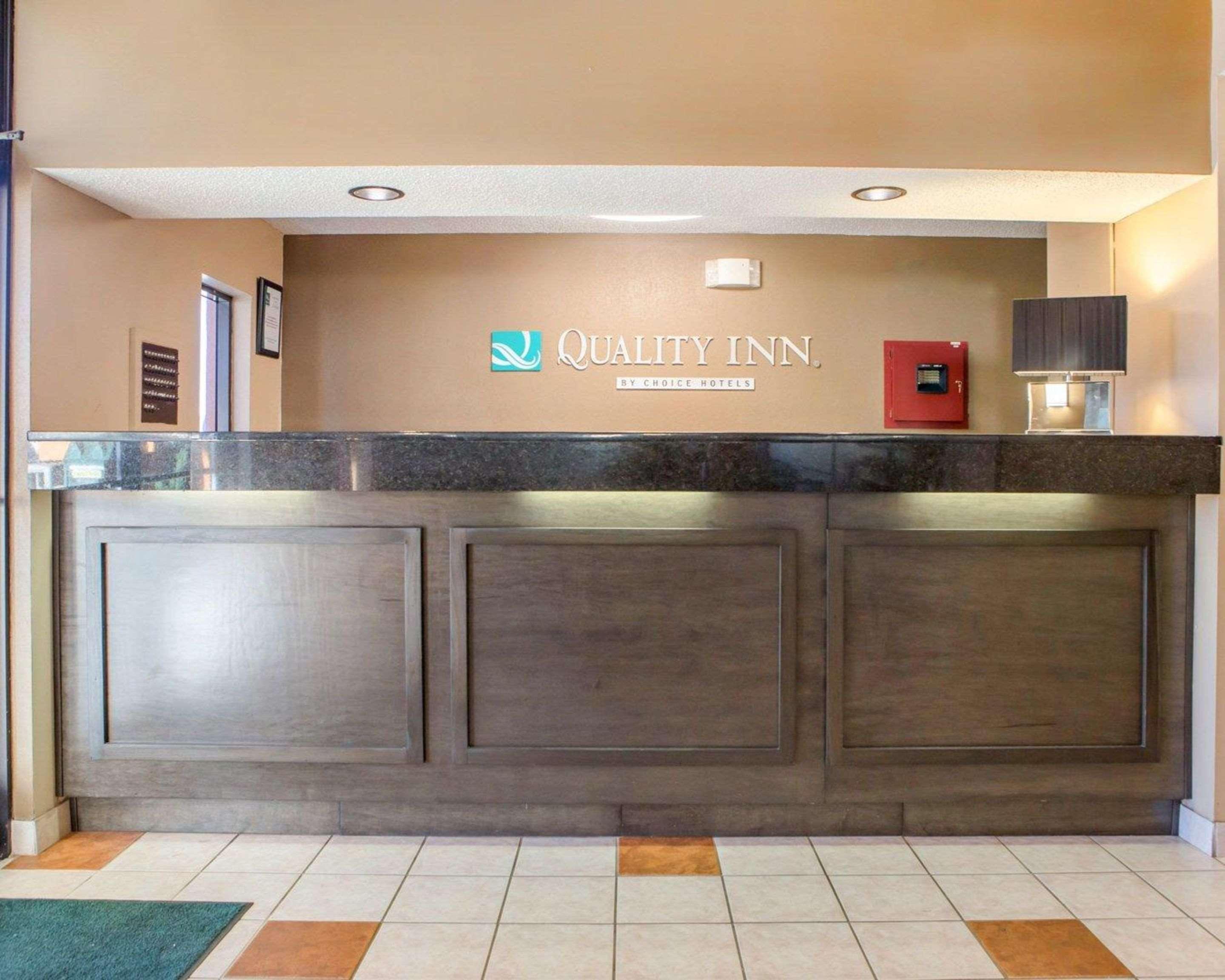 Quality Inn Downtown Джонсон Сити Экстерьер фото